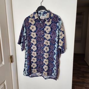 Vintage 80's Aloha Floral Shirt Hawaiian Tropical Floral Hibiscus Beach.Size M.
